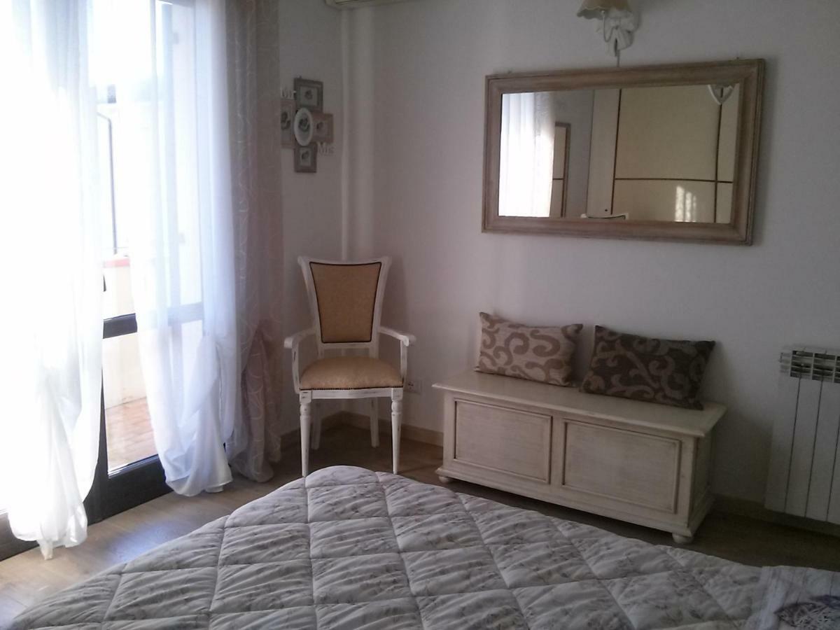 New Apartment Private Parking Bardolino Exterior foto