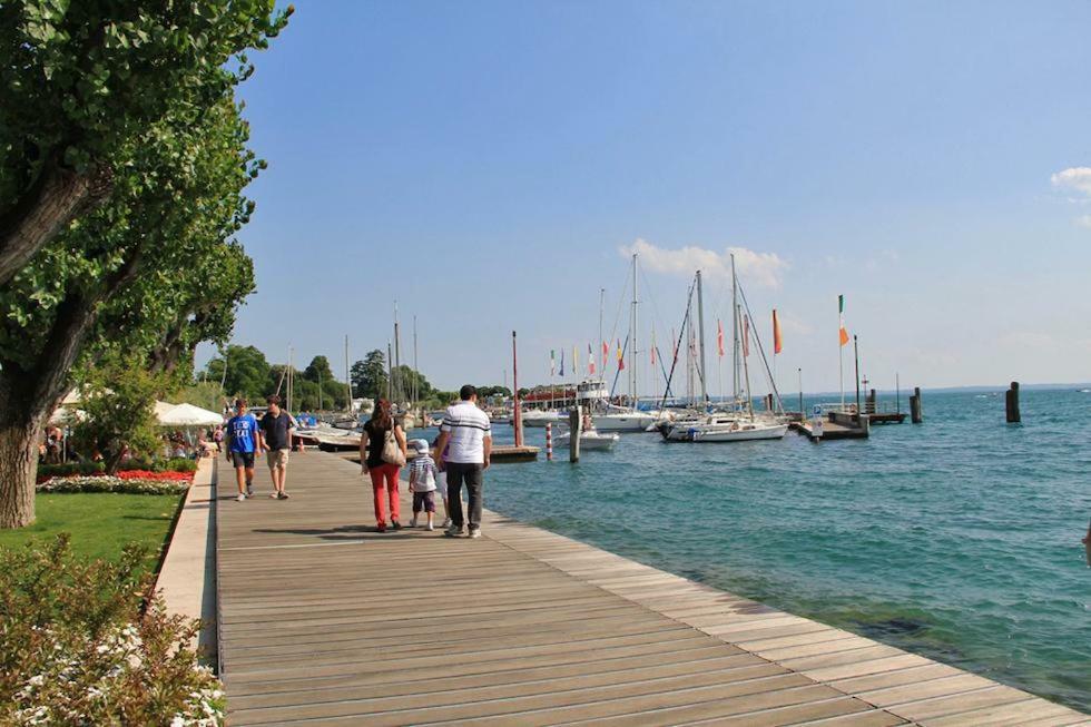 New Apartment Private Parking Bardolino Exterior foto