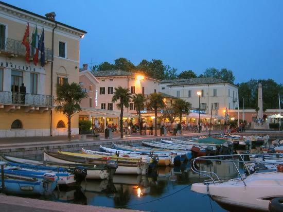New Apartment Private Parking Bardolino Exterior foto